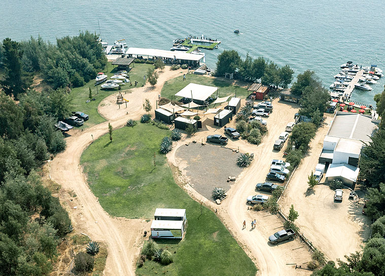Club y embarcadero